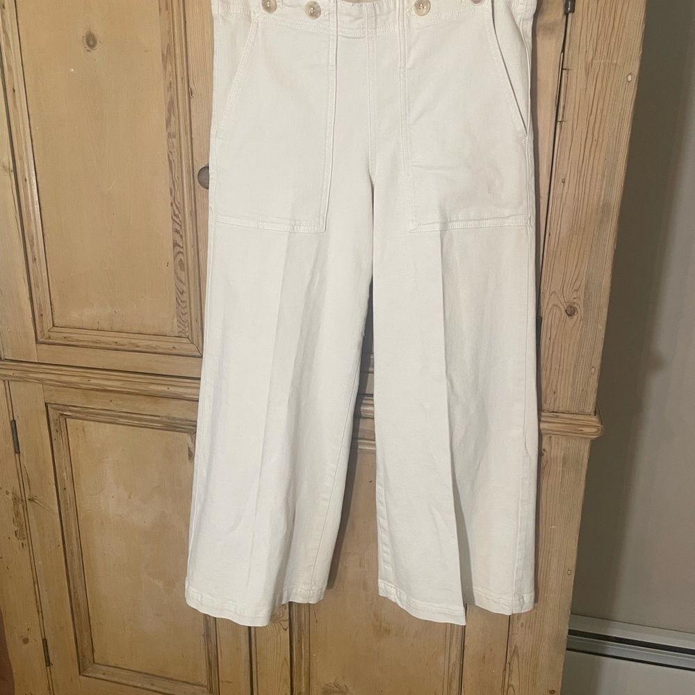 Pilcro Cream Cropped Trousers